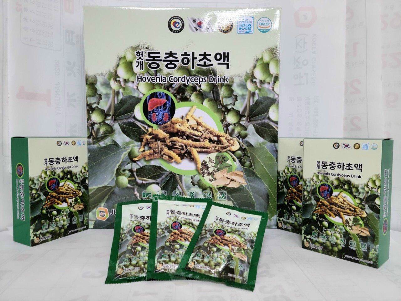 Nước mát gan đông trùng